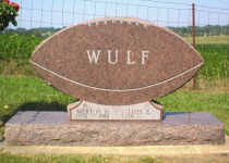 Wulf  (Mahogany)
